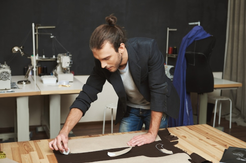 AI Visualization Tools Refine Textile Ecommerce Strategies